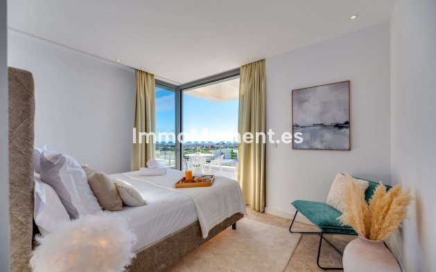 Reventa - Villa independiente - Estepona  - Cancelada