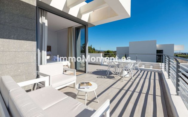 Reventa - Villa independiente - Estepona  - Cancelada
