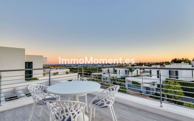 Reventa - Villa independiente - Estepona  - Cancelada