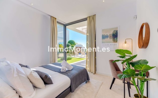 Reventa - Villa independiente - Estepona  - Cancelada