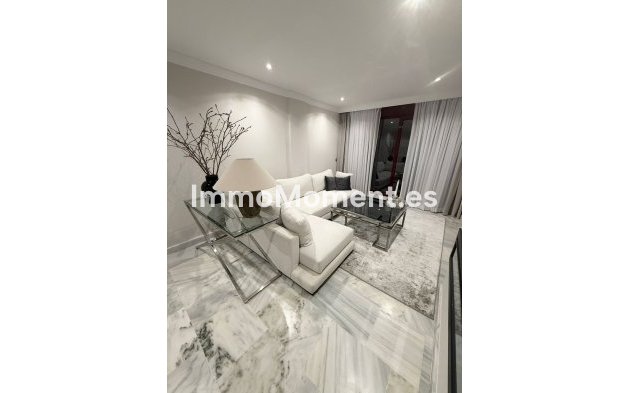 Bestaande woning - Appartement - Estepona  - Selwo