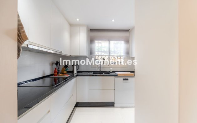 Reventa - Apartamento - Marbella - La Mairena