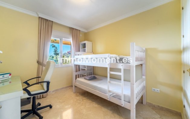 Reventa - Apartamento - Marbella - La Mairena