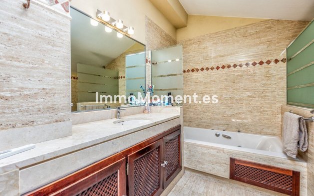 Wiederverkauf - Wohnung - Marbella - La Mairena