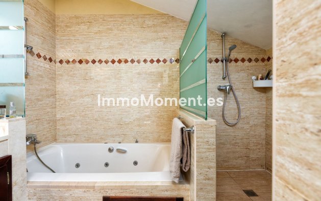 Wiederverkauf - Wohnung - Marbella - La Mairena