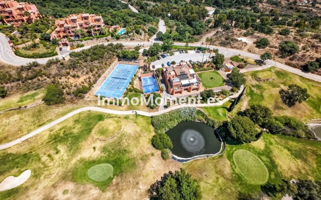 Wiederverkauf - Wohnung - Marbella - La Mairena