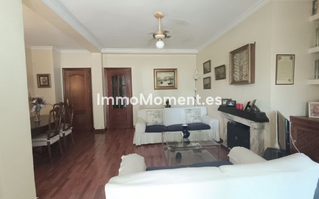 Resale - Apartment - Marbella - Nagüeles