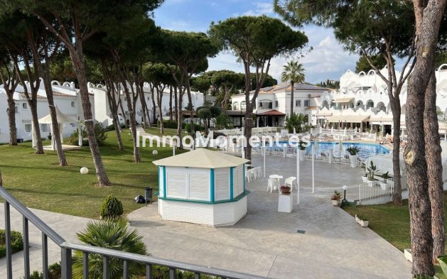 Resale - Apartment - Marbella - Reserva de Marbella