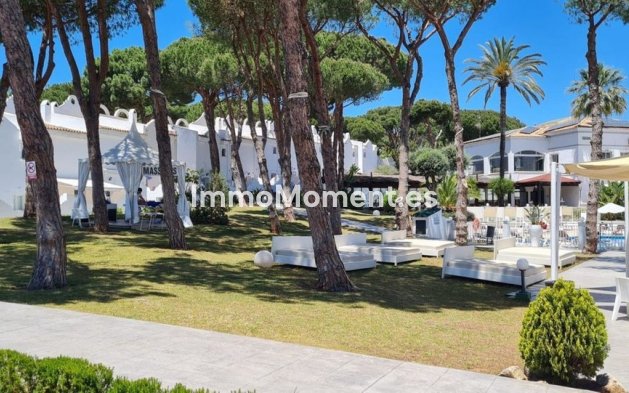 Resale - Apartment - Marbella - Reserva de Marbella
