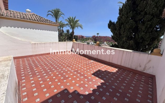 Revente - Maison mitoyenne - Estepona  - Estepona Centro