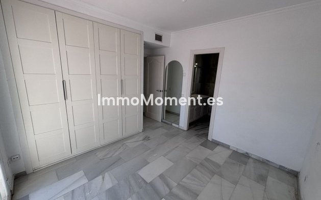 Revente - Maison mitoyenne - Estepona  - Estepona Centro