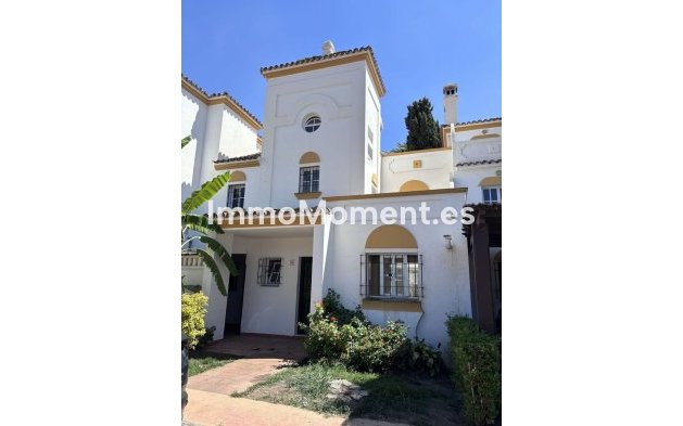Revente - Maison mitoyenne - Estepona  - Estepona Centro