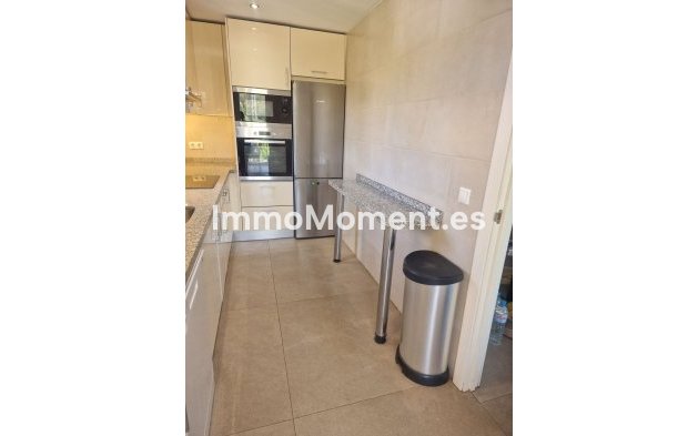 Resale - Townhouse - Estepona - Estepona Centro