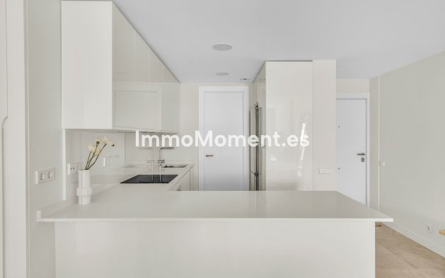 Wiederverkauf - Wohnung - Estepona  - Estepona Centro