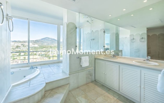 Wiederverkauf - Wohnung - Marbella - Nueva Andalucía