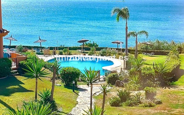 Wiederverkauf - Wohnung - Estepona  - Estepona Centro