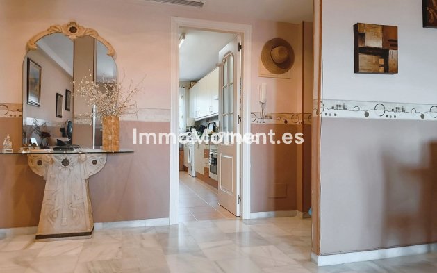 Wiederverkauf - Wohnung - Estepona  - Estepona Centro