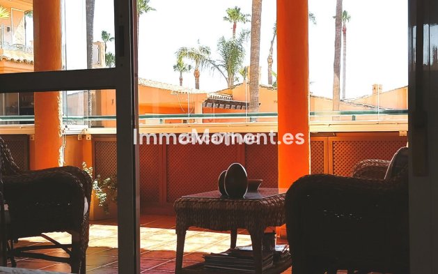 Wiederverkauf - Wohnung - Estepona  - Estepona Centro