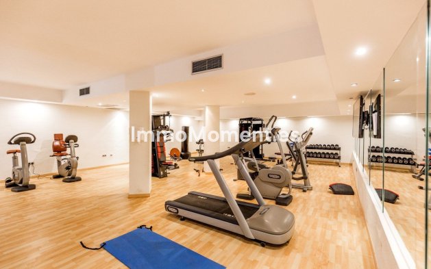 Wiederverkauf - Wohnung - Marbella - Nueva Andalucía