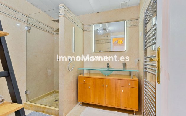 Wiederverkauf - Wohnung - Marbella - Nueva Andalucía