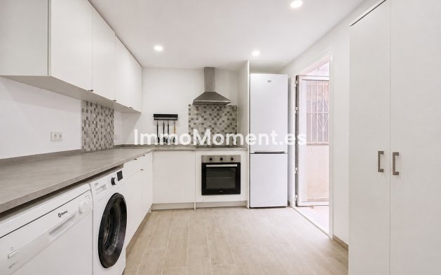 Revente - Maison mitoyenne - Estepona  - Estepona Centro