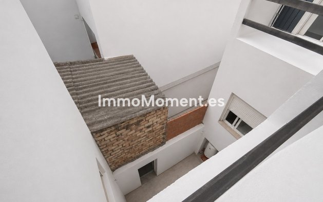 Revente - Maison mitoyenne - Estepona  - Estepona Centro