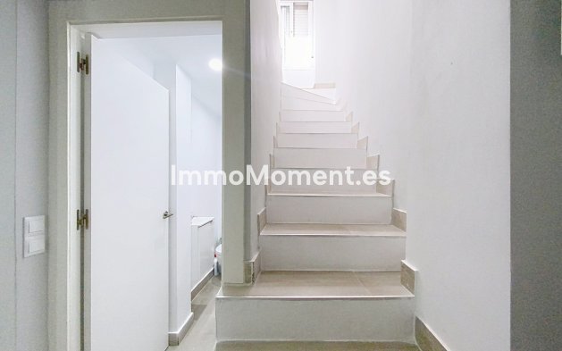 Revente - Maison mitoyenne - Estepona  - Estepona Centro