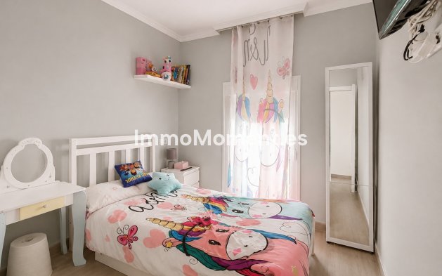 Revente - Maison mitoyenne - Estepona  - Estepona Centro