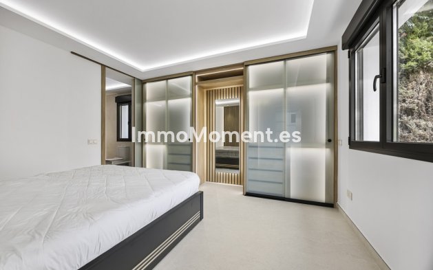 Wiederverkauf - Freistehende Villa - Marbella - Guadalmina Alta