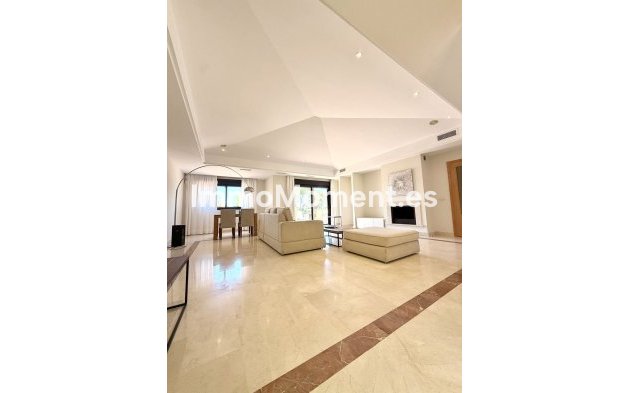 Wiederverkauf - Wohnung - Puerto Banús