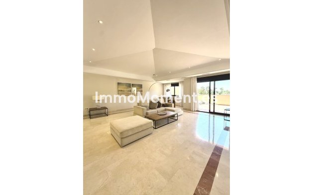 Wiederverkauf - Wohnung - Puerto Banús