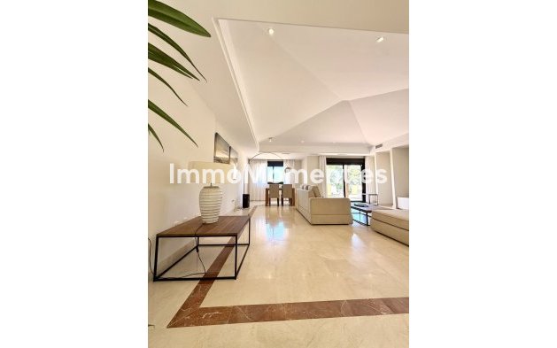 Wiederverkauf - Wohnung - Puerto Banús