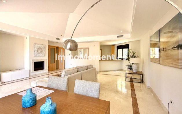 Wiederverkauf - Wohnung - Puerto Banús