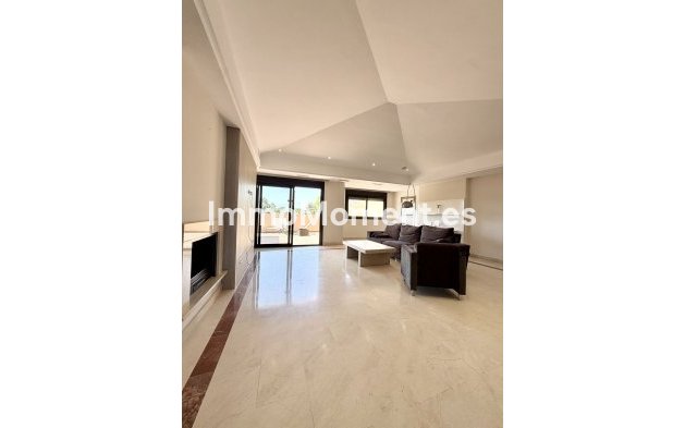 Wiederverkauf - Wohnung - Puerto Banús