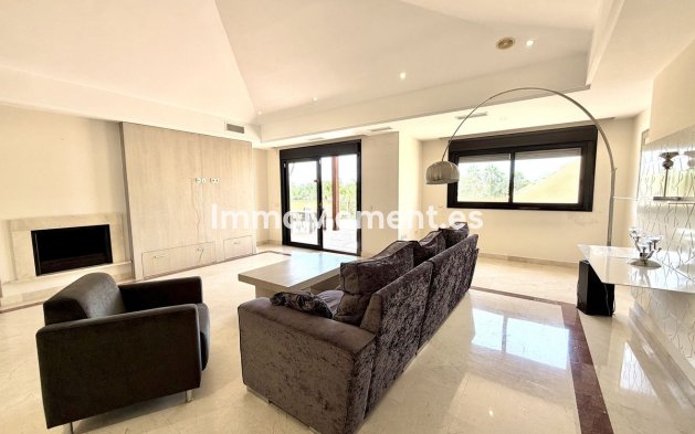 Wiederverkauf - Wohnung - Puerto Banús