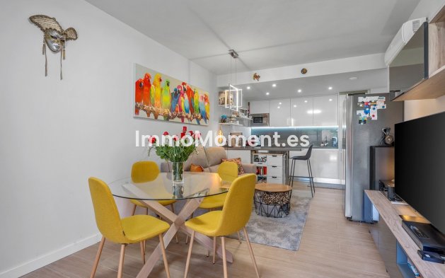 Wiederverkauf - Wohnung - Orihuela Costa - Villamartín