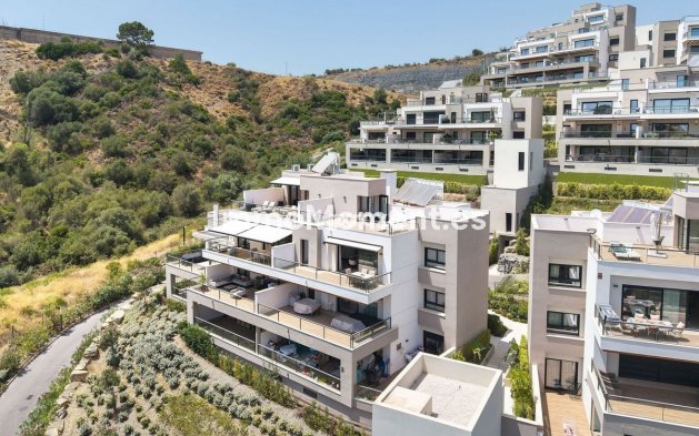 Revente - Appartement - Marbella - Nueva Andalucía