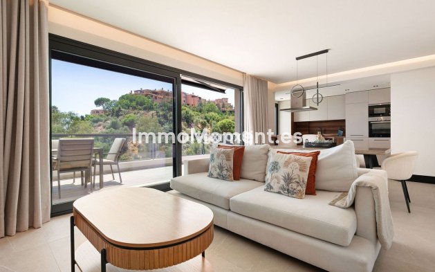 Revente - Appartement - Marbella - Nueva Andalucía