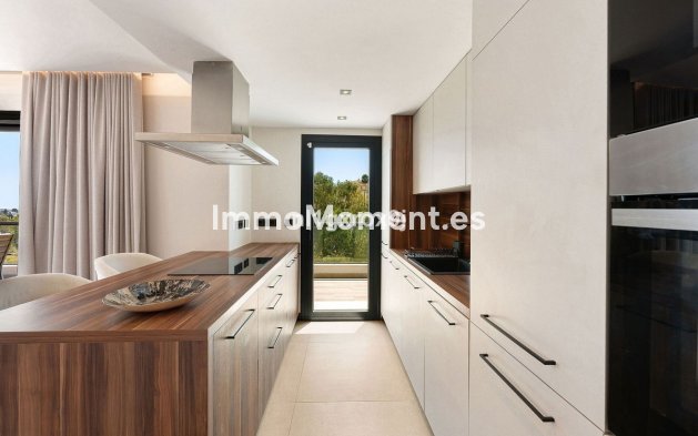 Revente - Appartement - Marbella - Nueva Andalucía