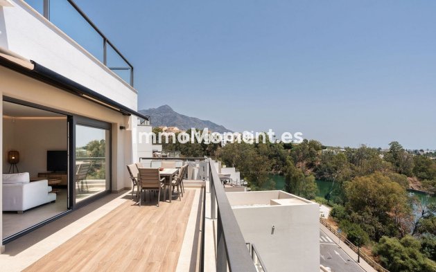 Revente - Appartement - Marbella - Nueva Andalucía