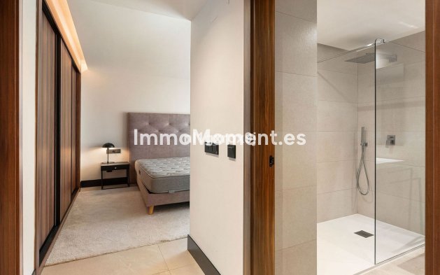 Revente - Appartement - Marbella - Nueva Andalucía