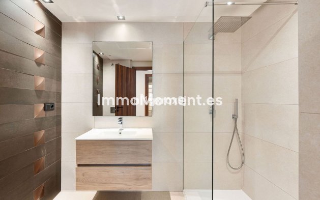 Revente - Appartement - Marbella - Nueva Andalucía