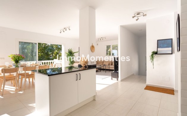 Wiederverkauf - Freistehende Villa - Mijas Costa - Torrenueva