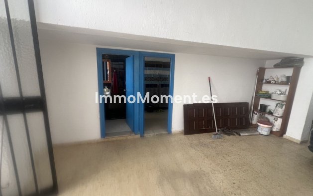 Bestaande woning - Vrijstaande villa - Estepona  - Estepona Centro