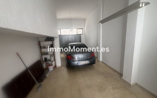 Bestaande woning - Vrijstaande villa - Estepona  - Estepona Centro