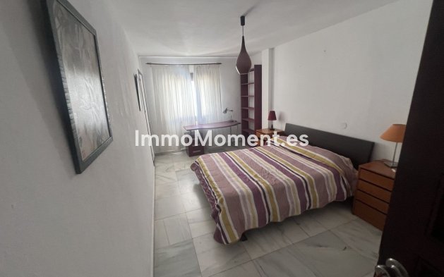 Bestaande woning - Vrijstaande villa - Estepona  - Estepona Centro