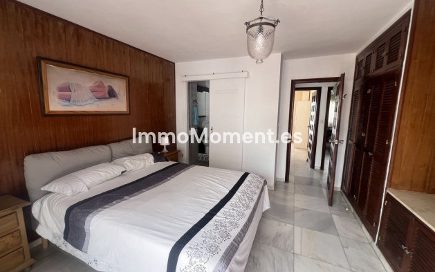 Bestaande woning - Vrijstaande villa - Estepona  - Estepona Centro