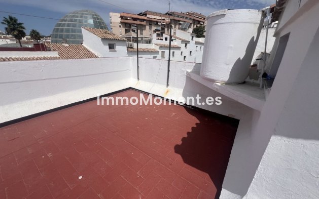 Bestaande woning - Vrijstaande villa - Estepona  - Estepona Centro