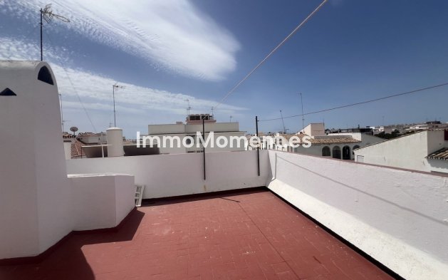 Bestaande woning - Vrijstaande villa - Estepona  - Estepona Centro