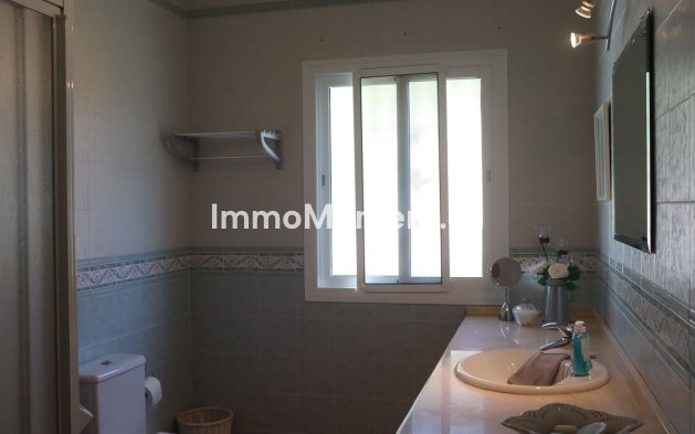 Resale - Country house - Mijas Costa - La Cala de Mijas